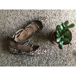 Cheetah print strap flats